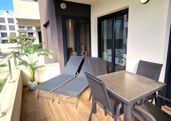 Luxurious Apartment for Short Term Rental in Villamartin