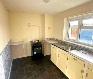 Northway, Gosport, PO13 - Photo 1
