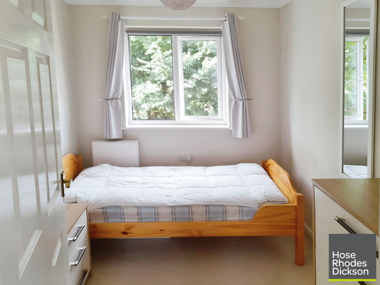 3 bedroom terraced house to rent - Photo 1