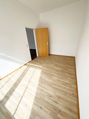 Großzügige Erdgeschosswohnung in Kirchberg am Walde - Photo 1