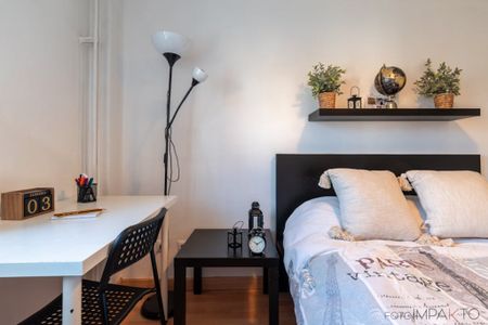 Calle de Alcocer, Madrid, Community of Madrid 28041 - Photo 5