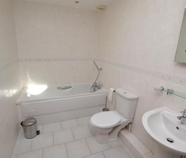 3 bedroom barn conversion to rent - Photo 6