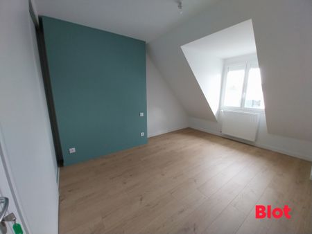 Location Maison 4 pièces 124m² NOYAL SUR VILAINE 35530 - Photo 3