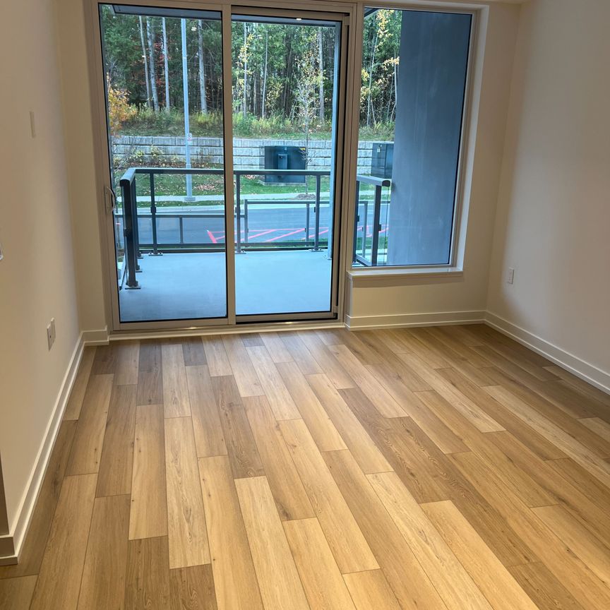 For Lease - 333 Sunseeker Avenue Unit# 155, Innisfil, Ontario - Photo 1