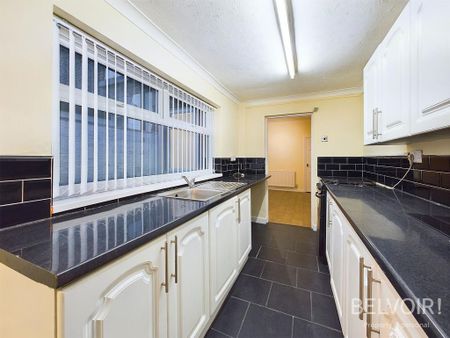 2 bedroom terraced house to rent - Photo 2