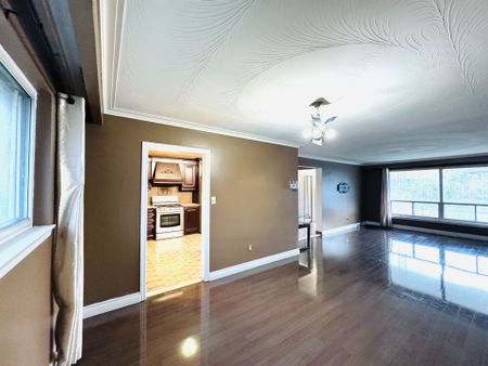 For Lease - 1194 Albion Road, Toronto, Ontario - Photo 2