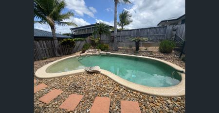 Available now, move in before Christmas! - Photo 5