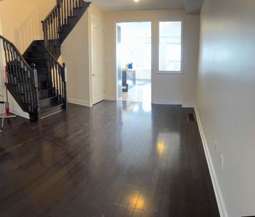 For Lease - 135 Lindbergh Drive, Vaughan, Ontario - Photo 1