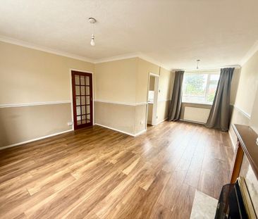 3 bedroom semi-detached house to rent - Photo 4