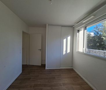 Location Appartement 3 pièces 65m² BRUGES 33520 - Photo 2