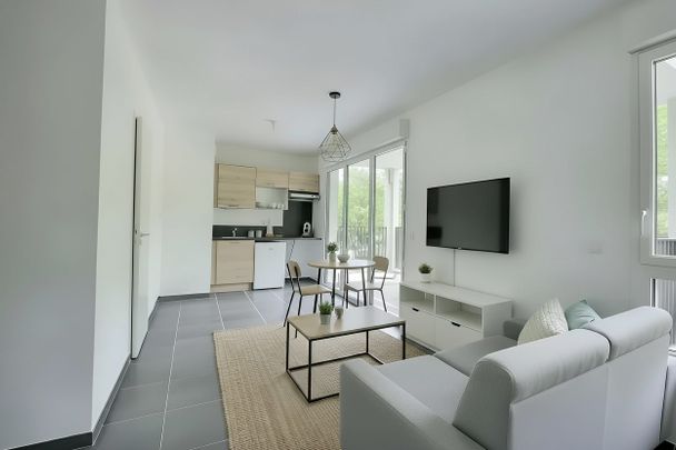 Location Appartement 1 pièce 32m² CLERMONT FERRAND 63100 - Photo 1