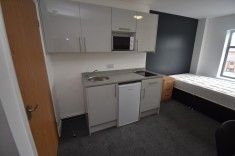 1 bed Studio for Rent - Photo 2