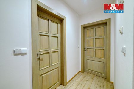 Pronájem bytu 2+kk 51 m², Americká 131, Františkovy Lázně - Photo 2