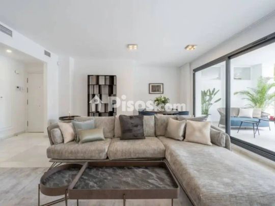 Piso en alquiler en Marbella - Photo 1