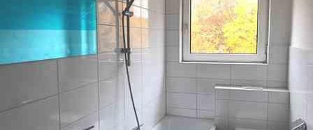 Schöne und weitläufige 3-Zimmer-Wohnung frisch saniert - Foto 1