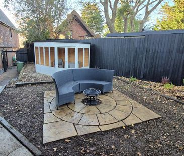 Detached house to rent - Photo 4