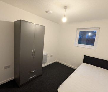 5 bedroom house to rent - Photo 3