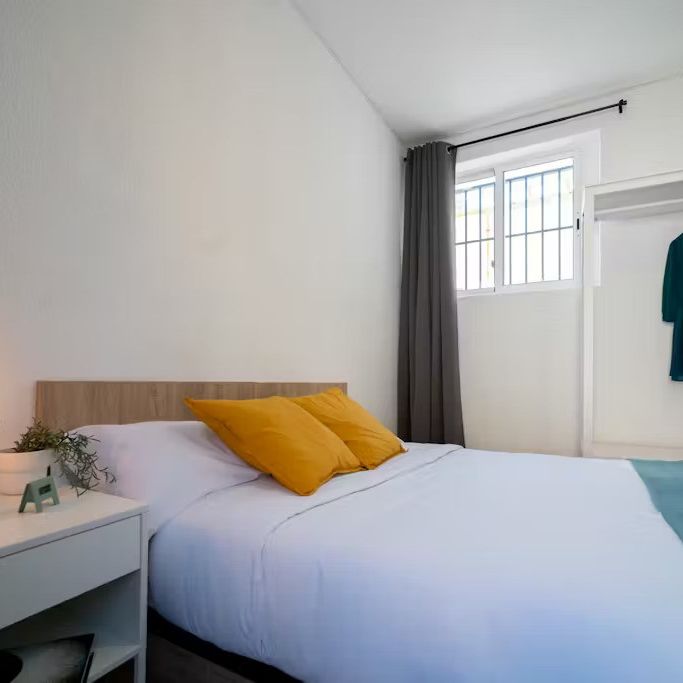 Carrer Pizarro, Valencia, Valencian Community 46004 - Foto 1