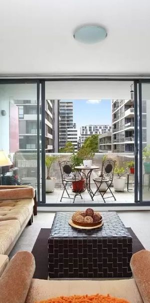 MGM MARTIN - TWO BEDROOM APARTMENT - Photo 1