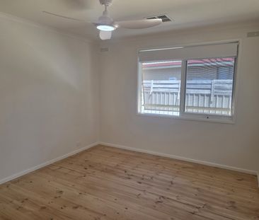 3 Budginigi Place, Thurgoona NSW 2640 - House For Rent | Domain - Photo 2