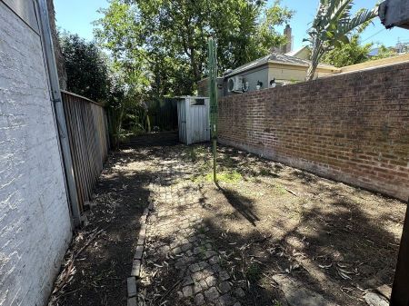 7 Rochford Street, Erskineville NSW 2043 - House For Rent | Domain - Photo 4