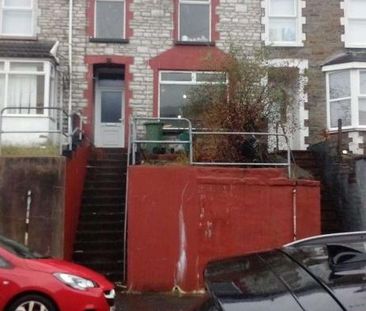 Park Street, Penrhiwceiber, CF45 - Photo 2