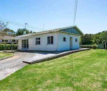 Welcome to 27 Goldsborough Avenue. - Photo 3