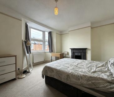 East Grove Road, Exeter - Photo 4