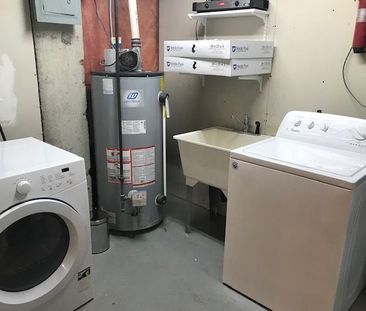 For Lease - 5119 Montclair Drive Unit# Basment, Mississauga, Ontario - Photo 6