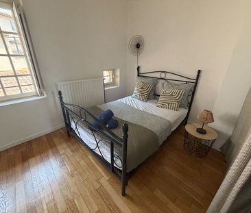 Location Appartement 3 pièces 66m² NIMES 30000 - Photo 4