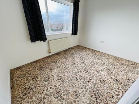 4 bedroom terraced house to rent - Photo 4