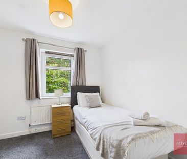 3 bedroom end of terrace house to rent - Photo 6