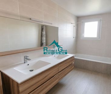 Location Maison 4 pièces 114m² - Photo 3