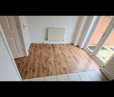 3 Bed Terraced House, Beechdale Road, NG8 - Photo 6