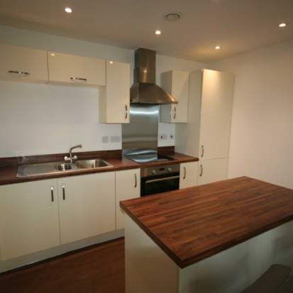 2 bedroom property to rent in Warrington - Photo 1