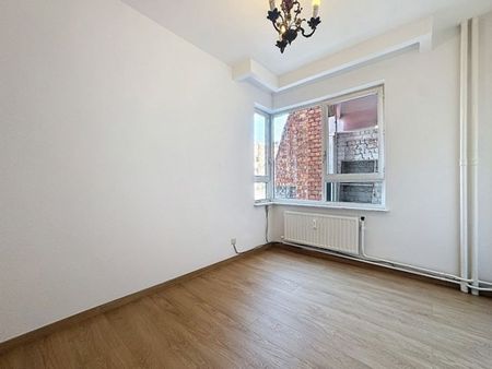 Appartement te huur - Foto 4