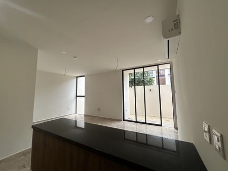 Departamento de 2 recámaras, equipado, en PB, en privada con amenidades. - Foto 5