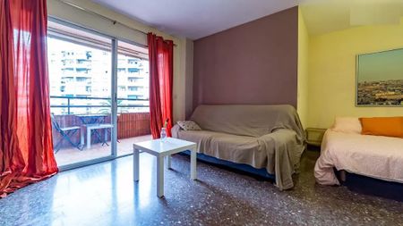 Carrer del Doctor Manuel Candela, Valencia, Valencian Community 46021 - Photo 2