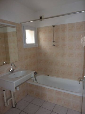 Location appartement t2 40 m² à Rodez (12000) BOURRAN - Photo 3