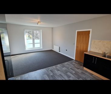 2 Bed Flat, Tudor Way, LS11 - Photo 1