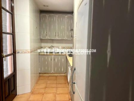 Piso en alquiler en Centro - Photo 5
