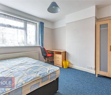 4 bedroom terraced house to rent - Photo 5