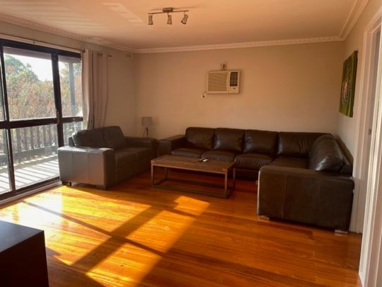 2 Storey Home in Cowes close to Beach and Boat Ramp - Photo 1