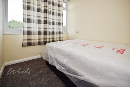 3 bedroom apartment to rent - Photo 3