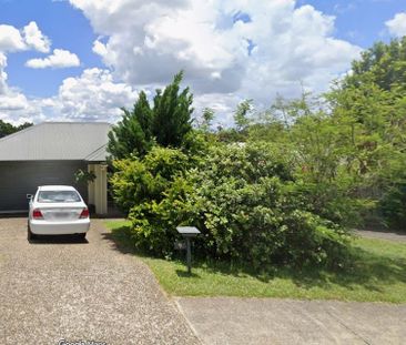 Spacious Family home close to schools - Photo 5