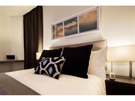 Botanica Residences - Fully Furnished - Photo 5