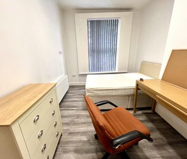 7 bedroom semi-detached house to rent - Photo 3