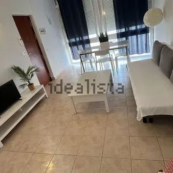 Alquiler de piso en Calle Víctor de la Serna, 4 Nmero - Photo 1