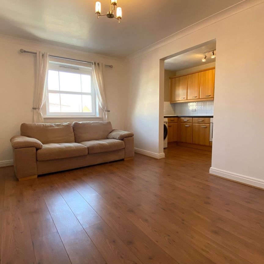 Malvern Drive, Rotherham, S66. - Photo 1