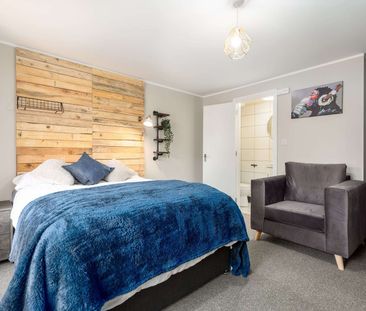 OX Living is proud to present this high-quality 7-bedroom co-living... - Photo 5